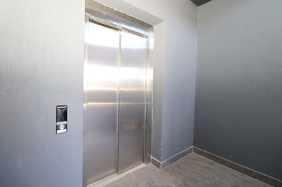 Exterior 9