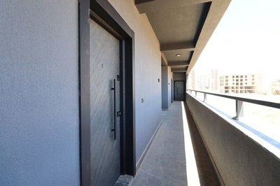 Exterior 11
