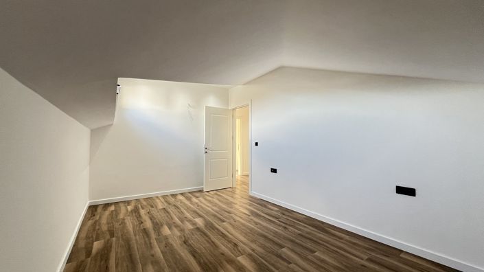 Image No.11-Maison / Villa de 3 chambres à vendre à Arslanbucak