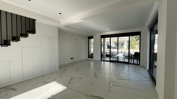 Image No.5-Maison / Villa de 3 chambres à vendre à Arslanbucak