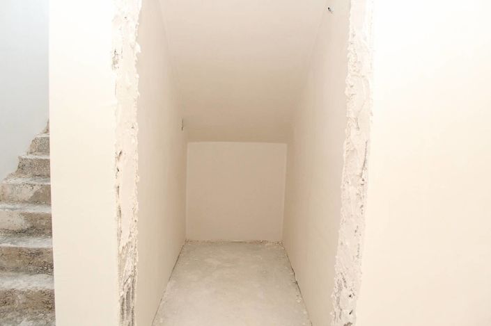 Image No.25-Maison / Villa de 8 chambres à vendre à Incek