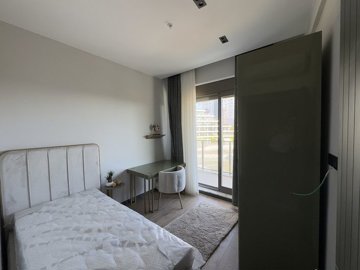 Interior 3