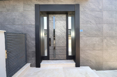 Exterior 10