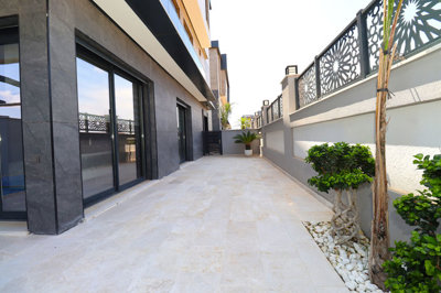Exterior 7