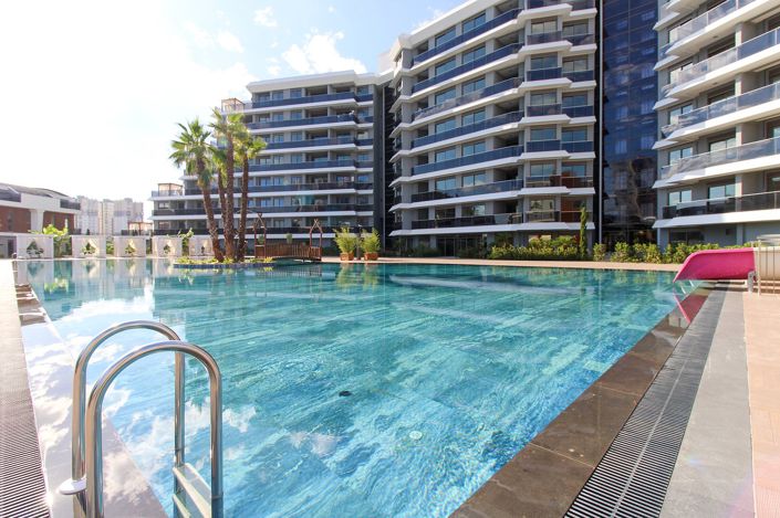 Image No.7-3 Bed Apartment for sale