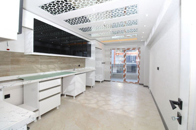 Interior 3