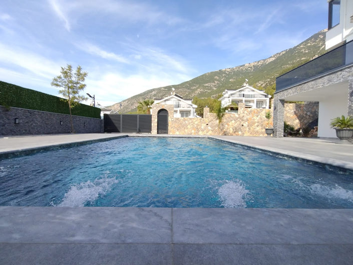 Image No.5-4 Bed House/Villa for sale