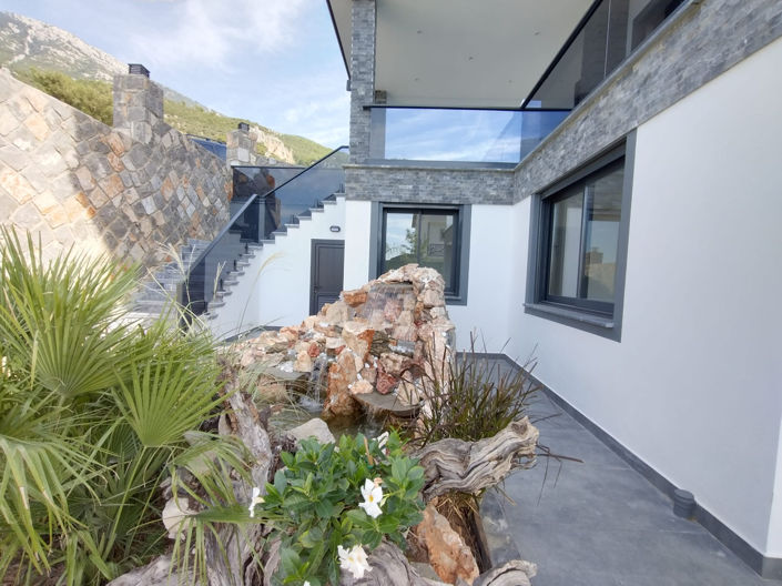 Image No.9-4 Bed House/Villa for sale