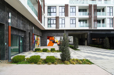 Exterior 4