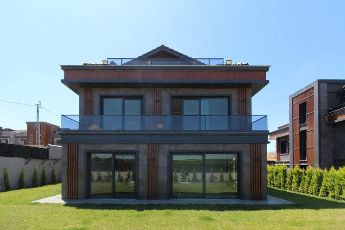 Image No.2-Maison / Villa de 5 chambres à vendre à Arnavutköy