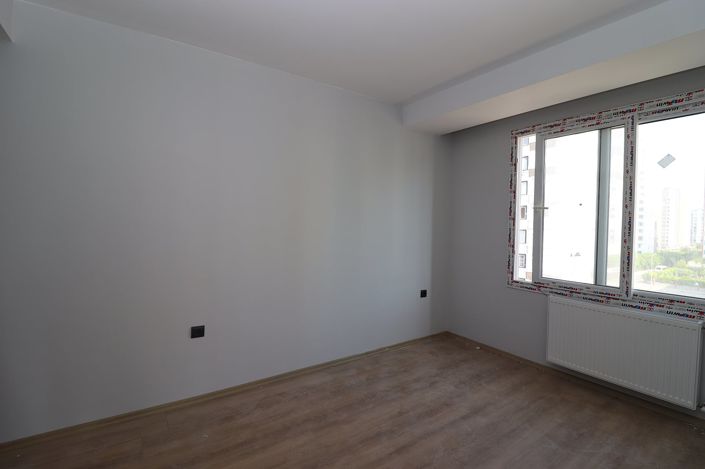 Image No.9-3 Bed Apartment for sale