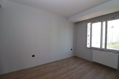 Interior 5