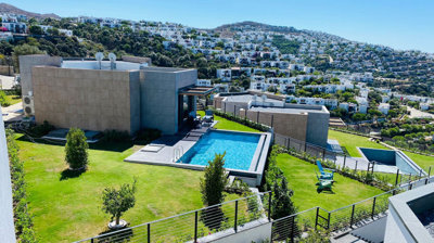 Exterior 7