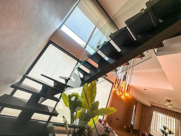 Image No.17-6 Bed House/Villa for sale