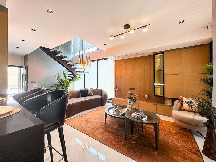 Image No.9-6 Bed House/Villa for sale