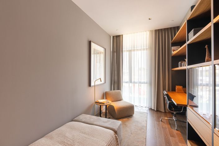 Image No.24-5 Bed Apartment for sale