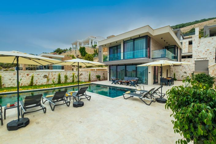 Image No.2-4 Bed House/Villa for sale