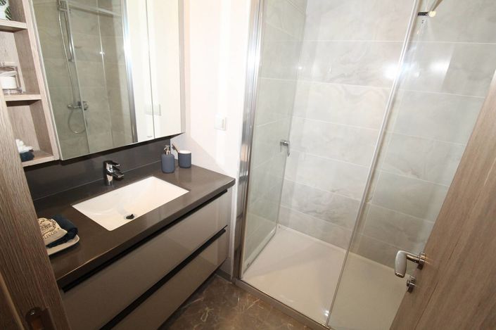 Image No.20-1 Bed Apartment for sale