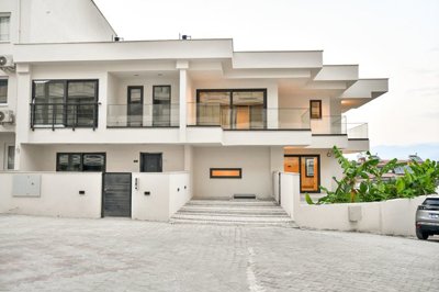 Exterior 2