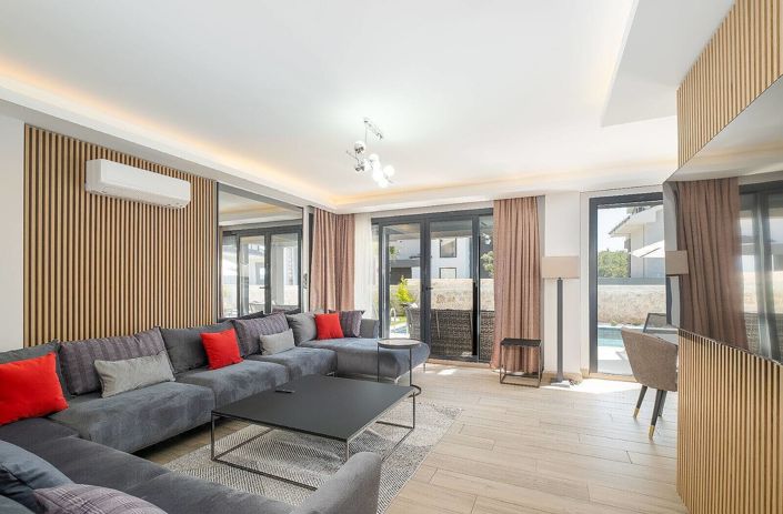 Image No.10-3 Bed House/Villa for sale