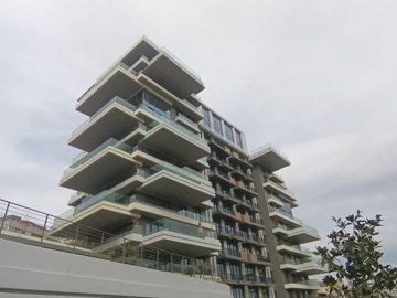 Exterior 8