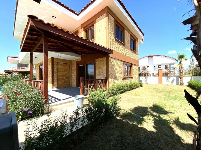 Image No.10-3 Bed House/Villa for sale