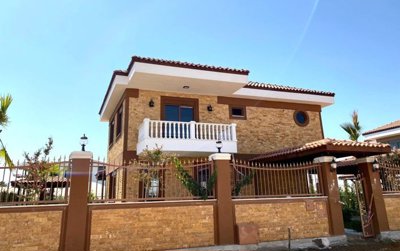 Exterior 11