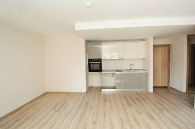 Interior 3