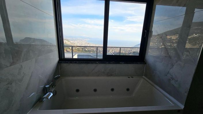 Image No.15-5 Bed House/Villa for sale