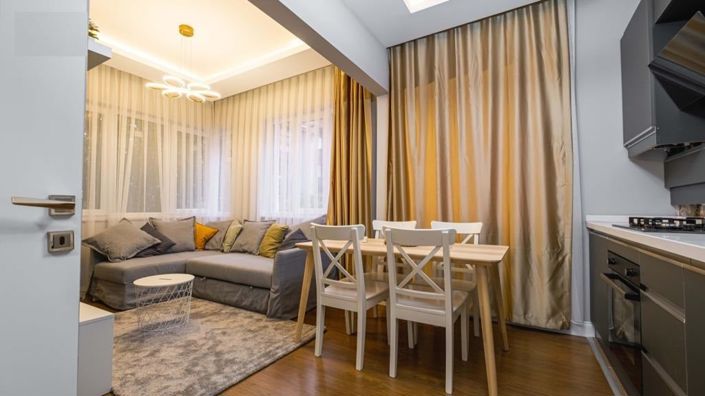 Image No.12-Maison / Villa de 5 chambres à vendre à Fatih