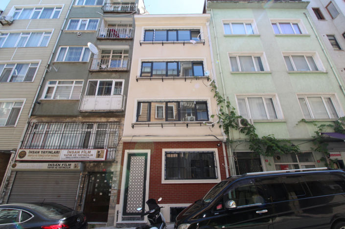 Image No.1-Maison / Villa de 5 chambres à vendre à Fatih