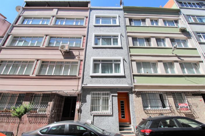 Image No.1-Maison / Villa de 4 chambres à vendre à Fatih