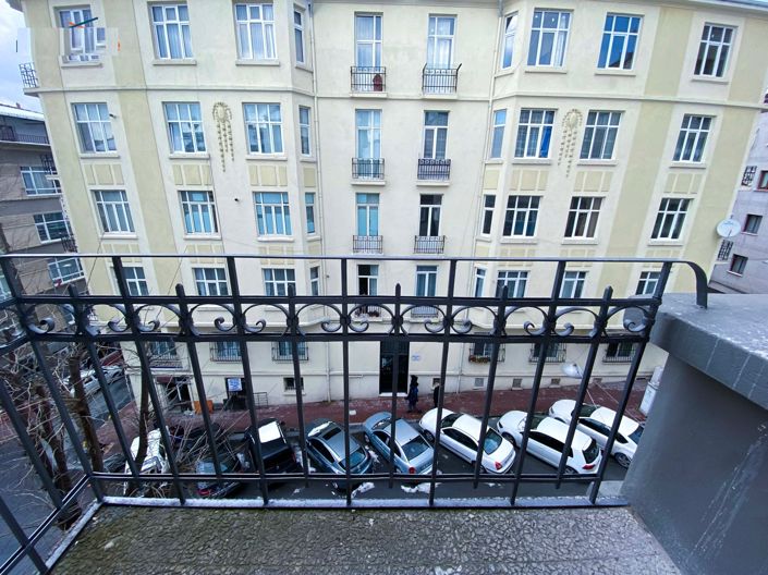 Image No.17-Maison / Villa de 8 chambres à vendre à Fatih