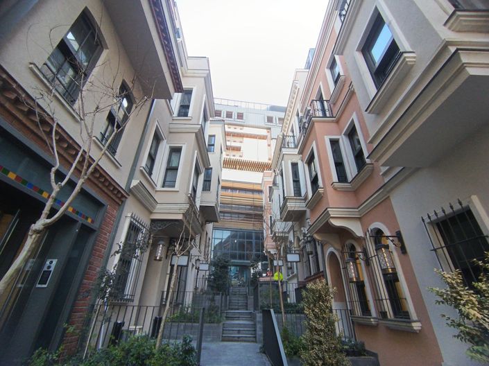 Image No.15-Appartement de 2 chambres à vendre à Beyoglu