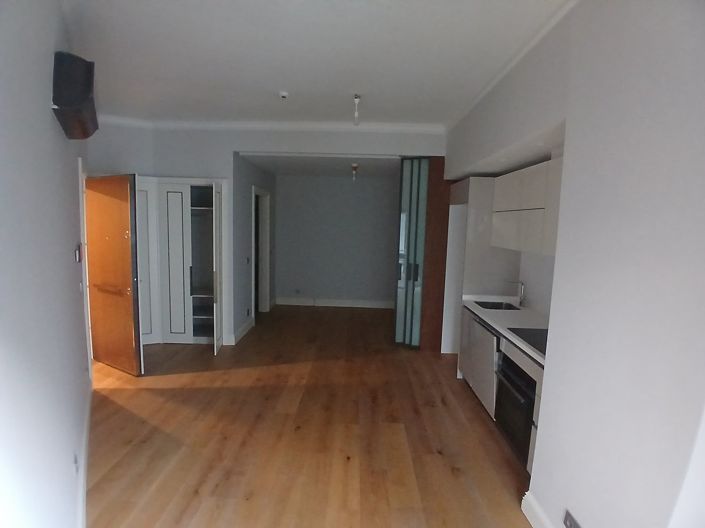 Image No.25-Appartement de 2 chambres à vendre à Beyoglu