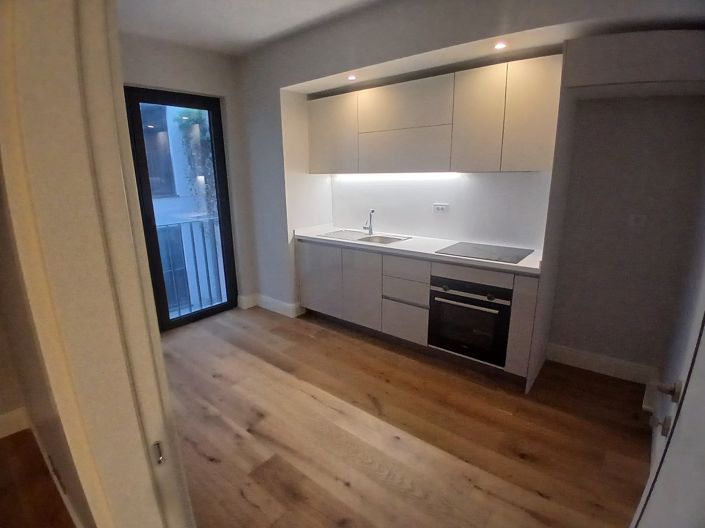 Image No.27-Appartement de 2 chambres à vendre à Beyoglu