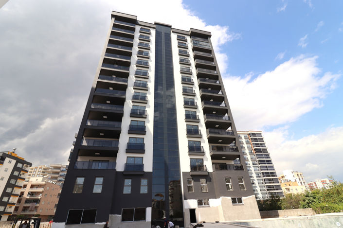 Image No.2-5 Bed Apartment for sale