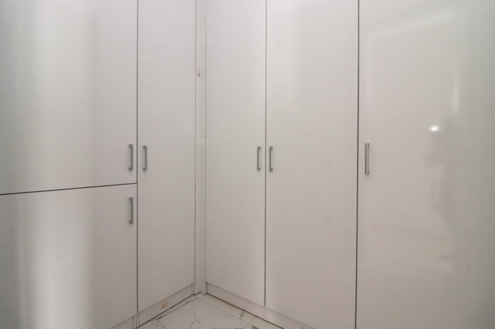 Image No.24-5 Bed Apartment for sale