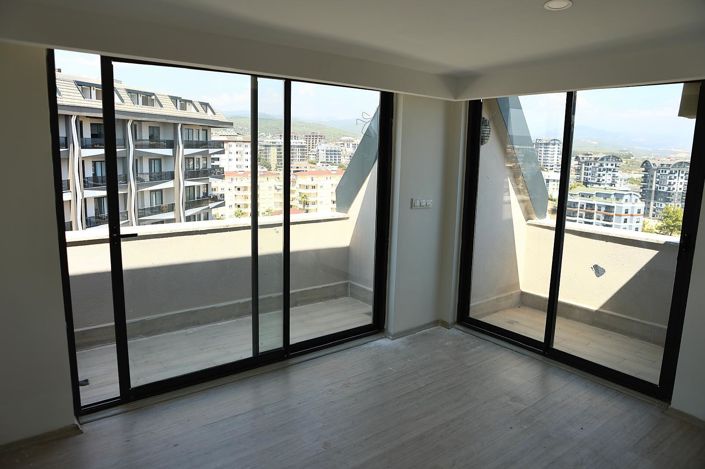 Image No.21-4 Bed Apartment for sale