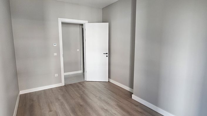 Image No.15-3 Bed Apartment for sale