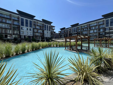 Exterior 10