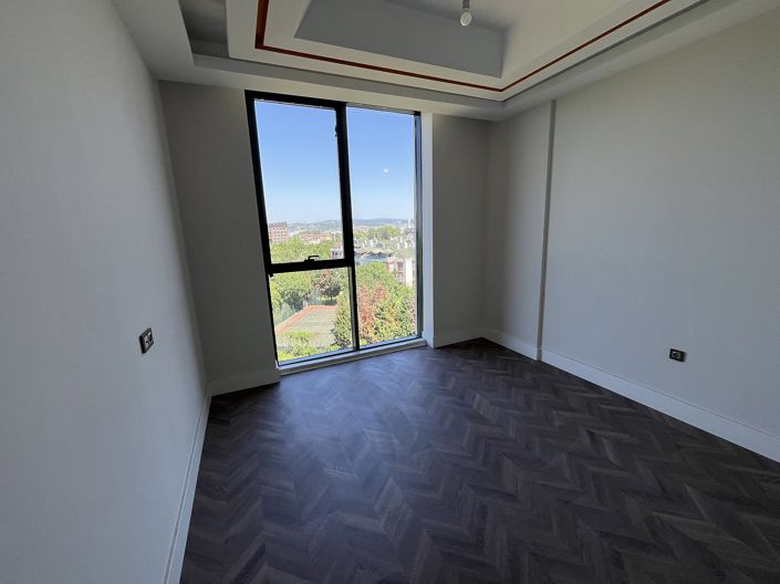 Image No.27-3 Bed Apartment for sale