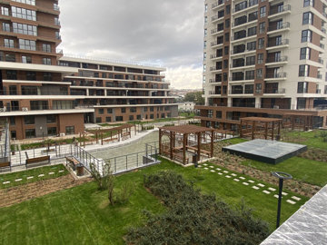 Exterior 7