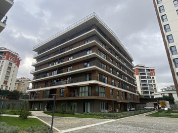Exterior 8