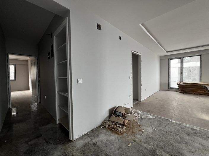 Image No.31-5 Bed Apartment for sale