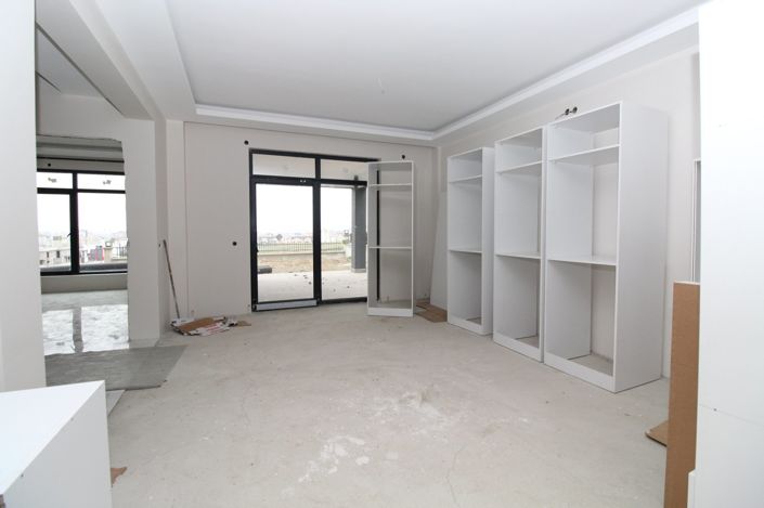 Image No.5-4 Bed House/Villa for sale