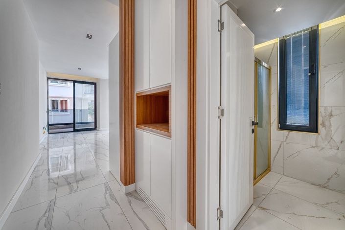 Image No.24-2 Bed Apartment for sale