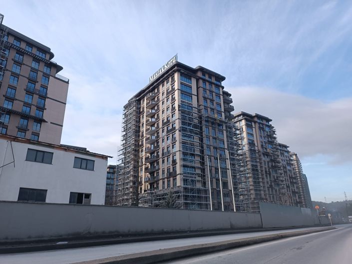 Image No.18-4 Bed Apartment for sale