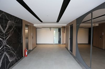 Exterior 8