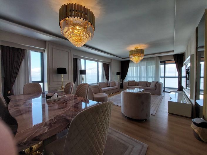 Image No.20-5 Bed Apartment for sale